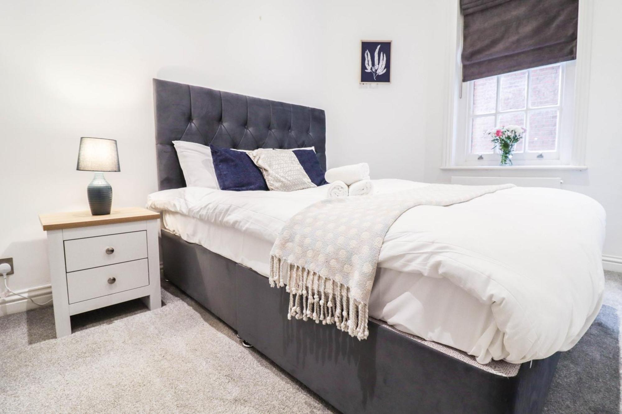 Stylish 1 Bedroom Apartment In Central Лондон Экстерьер фото